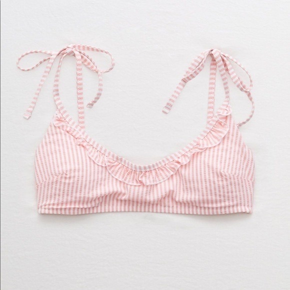 American Eagle Outfitters Other - NWT!! American eagle pink & white stripe bikini top